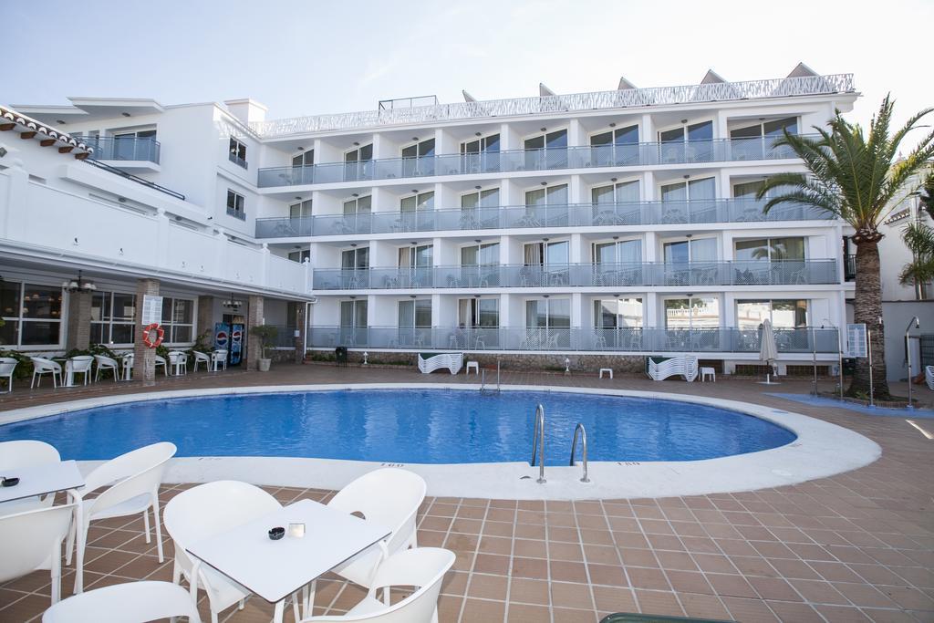 Hotel Villa Flamenca Nerja Kültér fotó