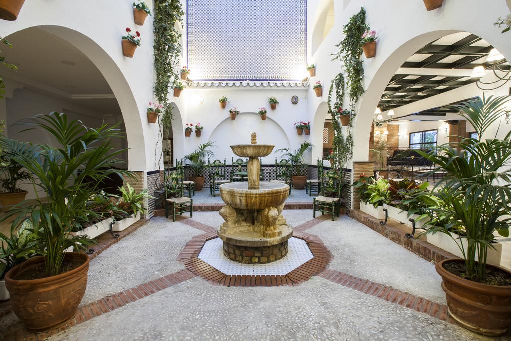 Hotel Villa Flamenca Nerja Kültér fotó